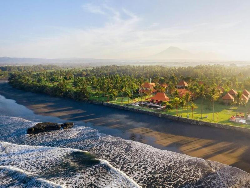 Amarta Beach Retreat By Nakula image