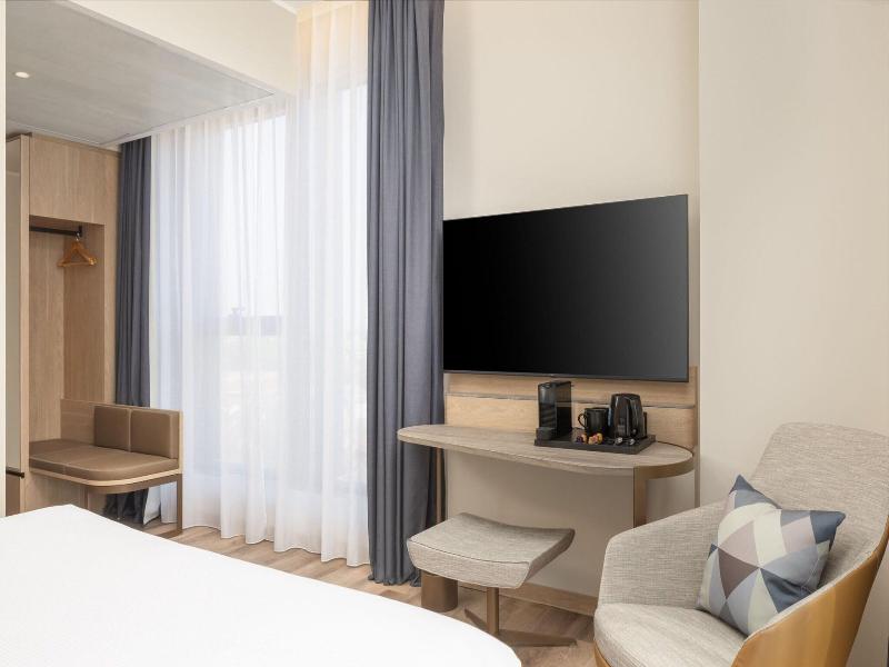 Courtyard Milano Linate image