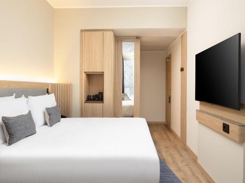 Courtyard Milano Linate image