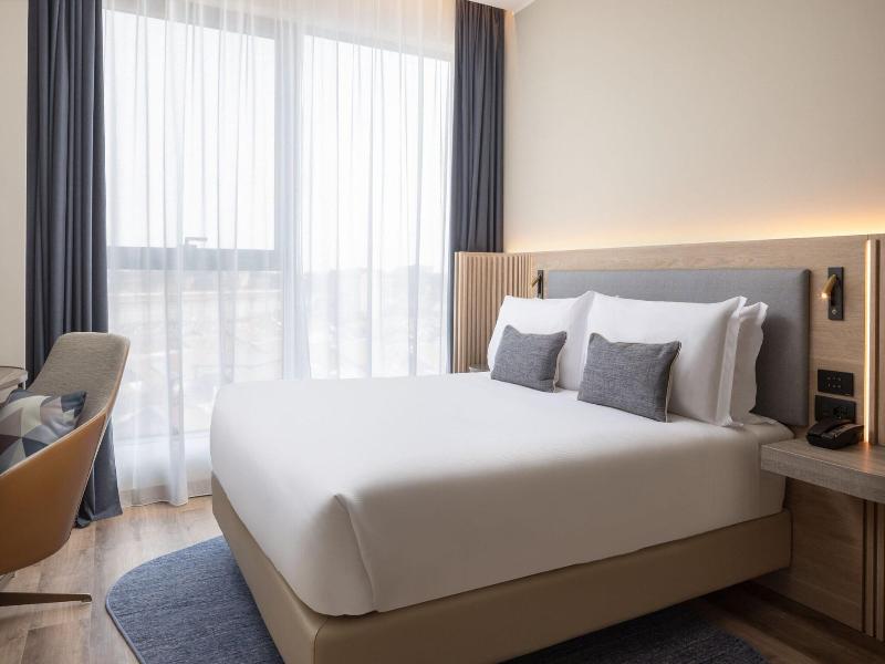 Courtyard Milano Linate image