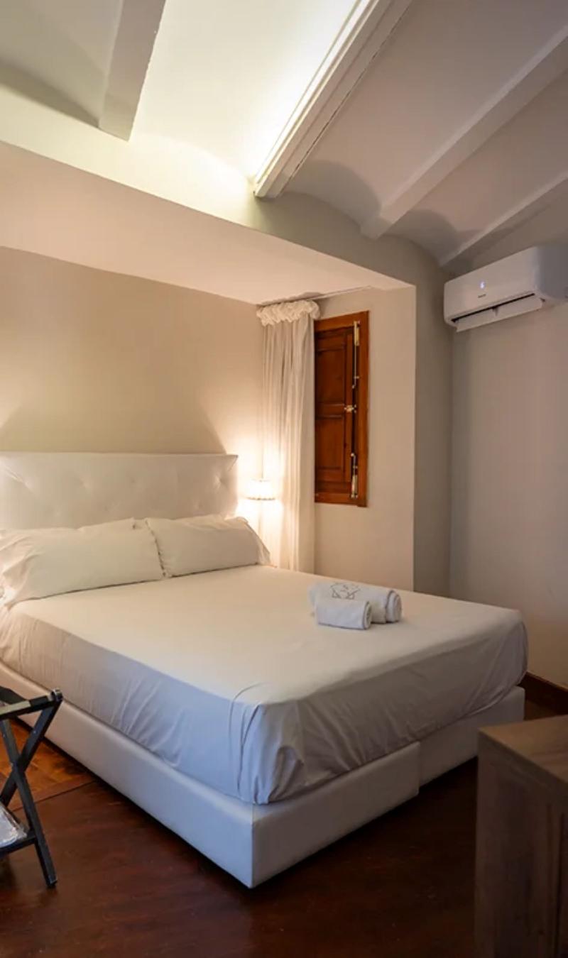 Hotel Catalina Suites Hotel