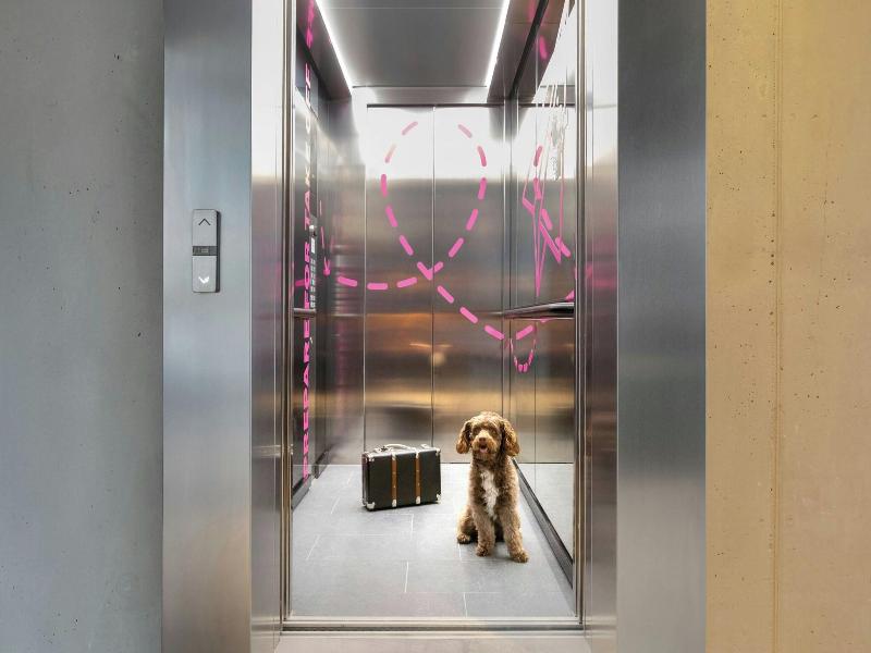 Moxy Hamburg - Finkenwerder image