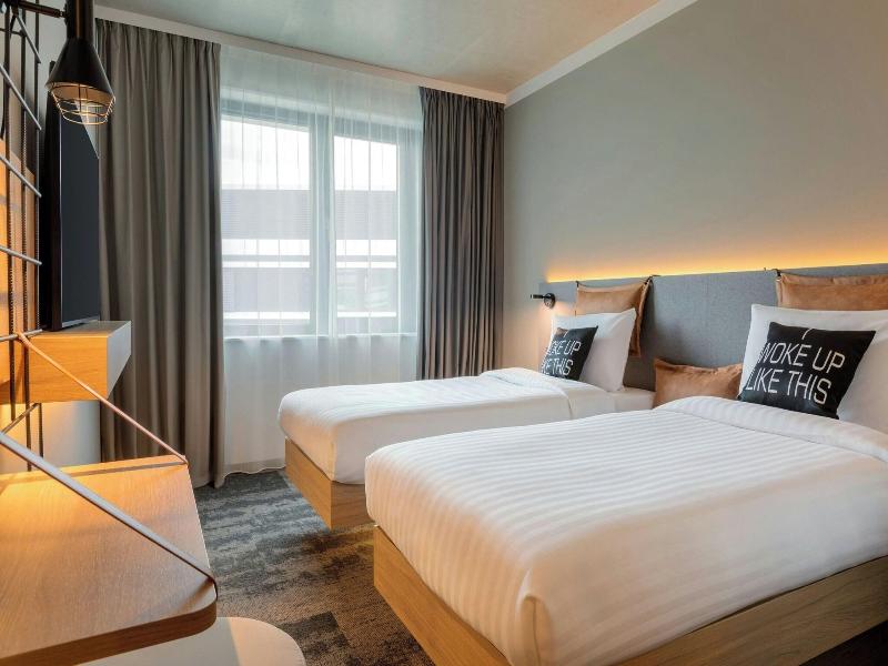 Moxy Hamburg - Finkenwerder image