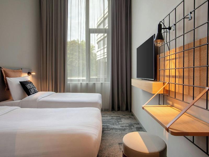 Moxy Hamburg - Finkenwerder image