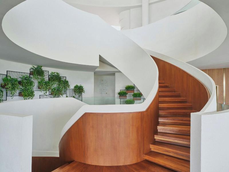 Veranda Resort Phuket, Autograph Collection image