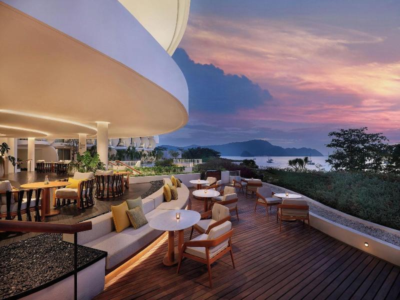 Veranda Resort Phuket, Autograph Collection image