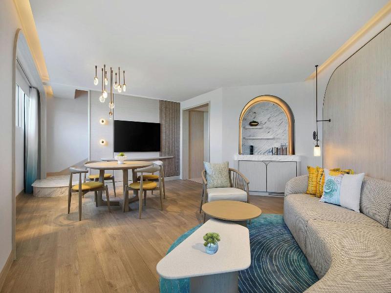 Veranda Resort Phuket, Autograph Collection image