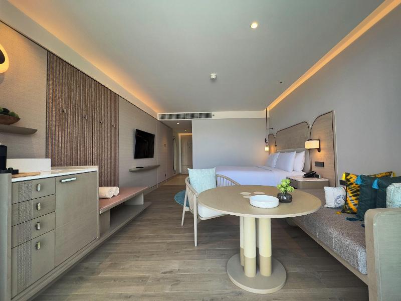 Veranda Resort Phuket, Autograph Collection image
