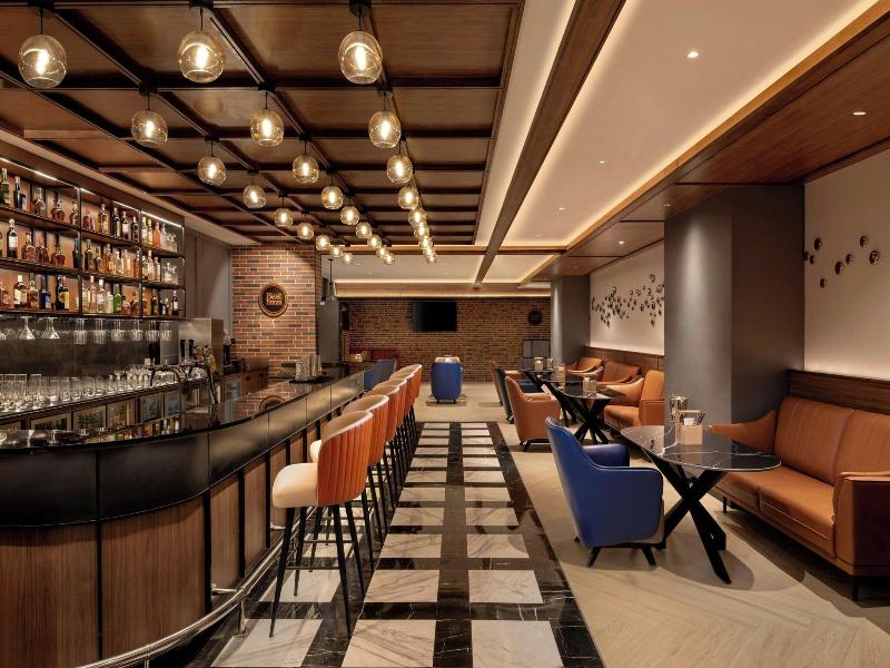 Four Points By Sheraton Chennai, Velachery image