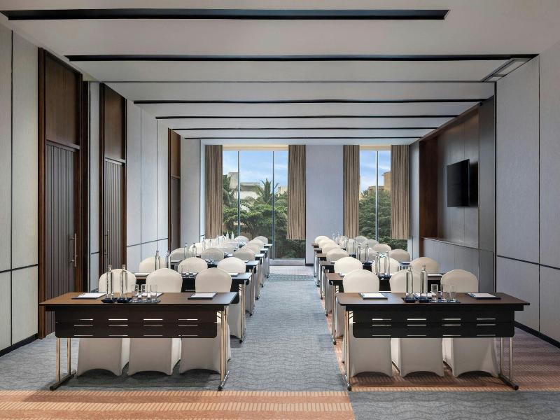 Four Points By Sheraton Chennai, Velachery image