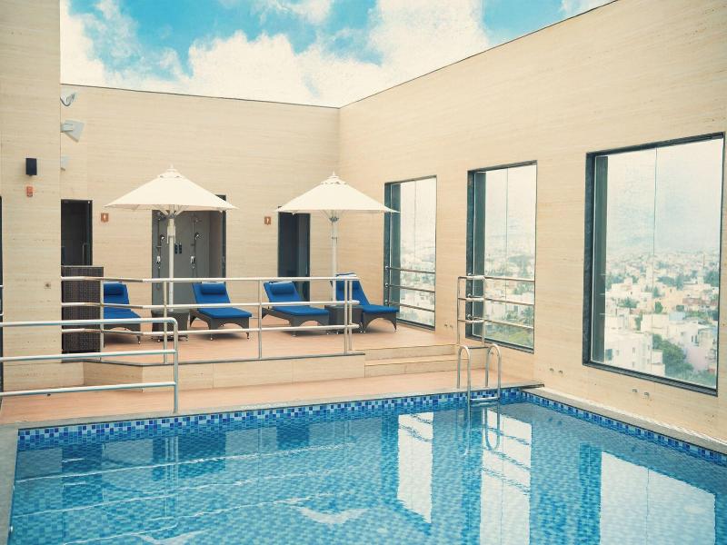 Four Points By Sheraton Chennai, Velachery image