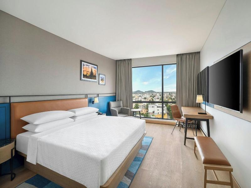 Four Points By Sheraton Chennai, Velachery image