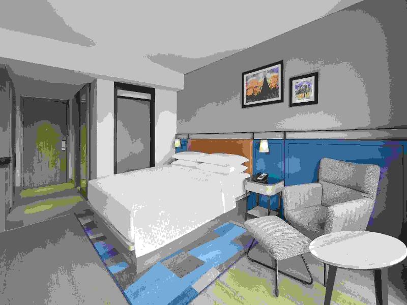 Four Points By Sheraton Chennai, Velachery image