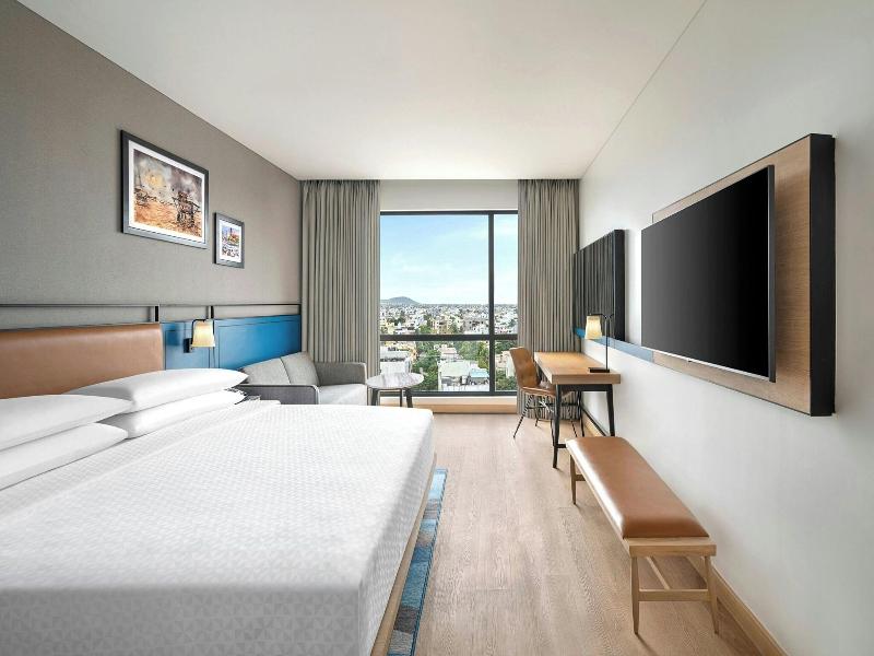 Four Points By Sheraton Chennai, Velachery image