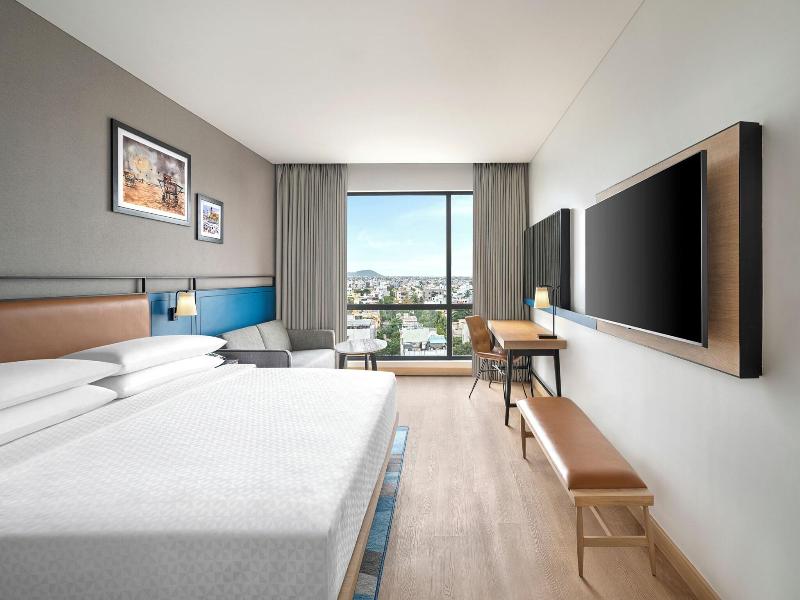 Four Points By Sheraton Chennai, Velachery image