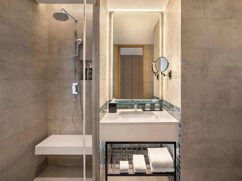 Four Points By Sheraton Chennai, Velachery image