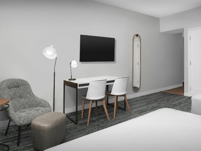 Towneplace Suites By Marriott Lake City image