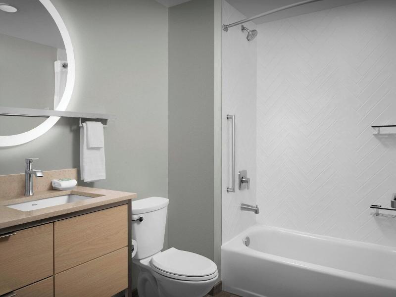 Towneplace Suites By Marriott Paris image