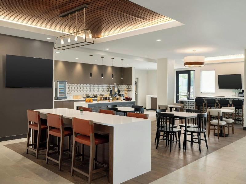 Towneplace Suites By Marriott Lancaster, Pa image