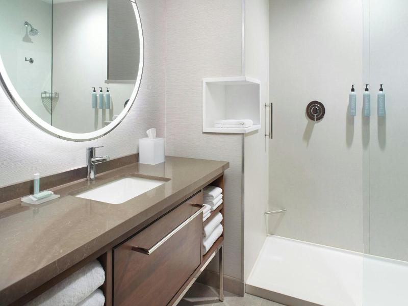 Courtyard By Marriott Atlanta Covington image