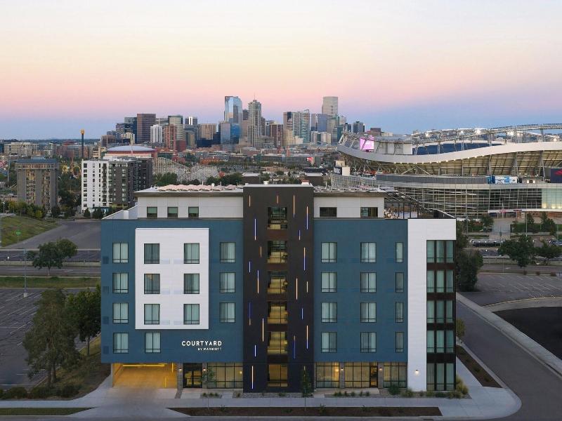 Courtyard by Marriott Denver Downtown West
