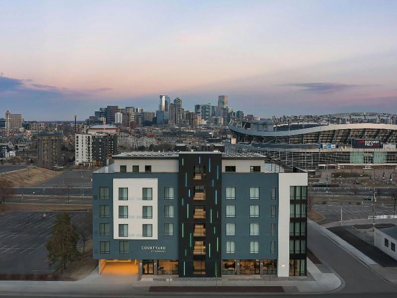 Courtyard by Marriott Denver Downtown West