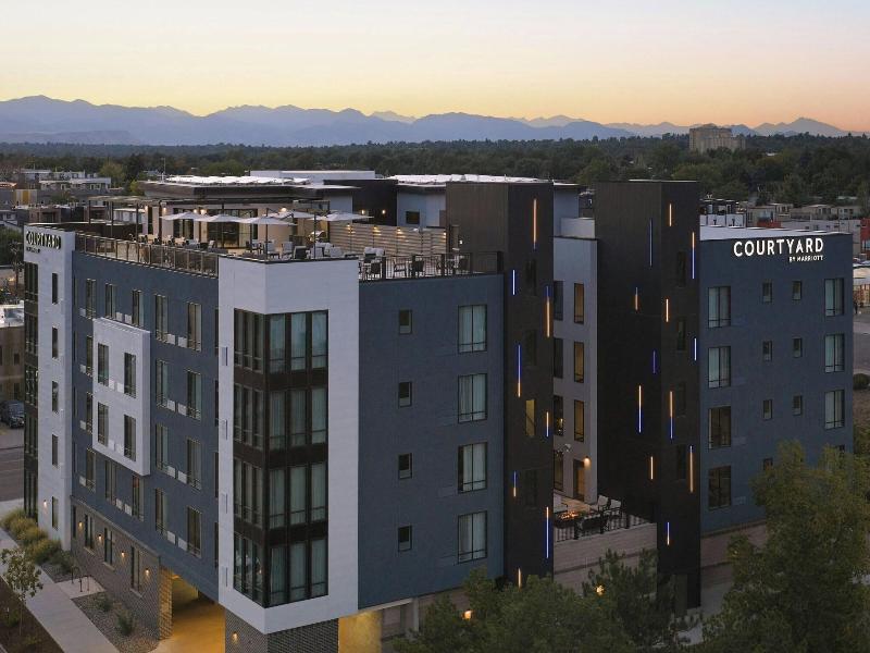 Courtyard by Marriott Denver Downtown West