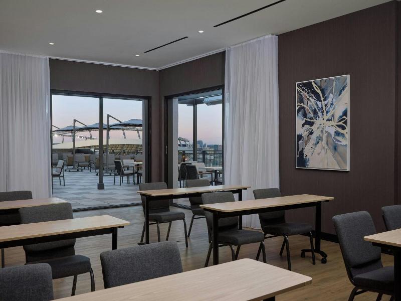 Courtyard by Marriott Denver Downtown West