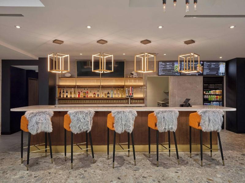 Courtyard by Marriott Denver Downtown West