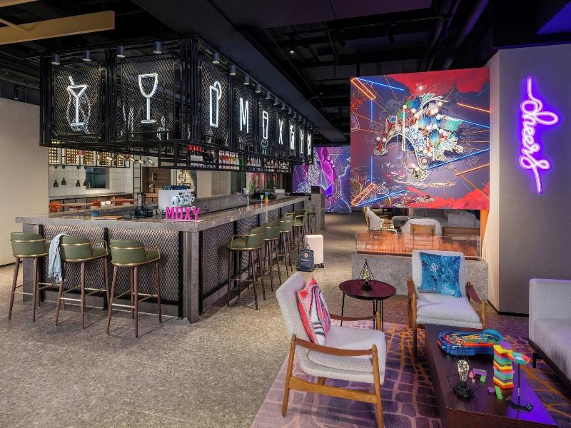 Moxy Suzhou City Centre image