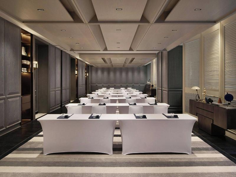Le Meridien Nantong image