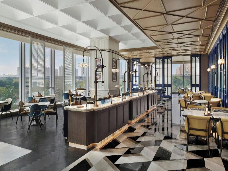 Le Meridien Nantong image