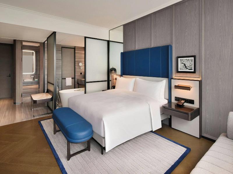 Le Meridien Nantong image