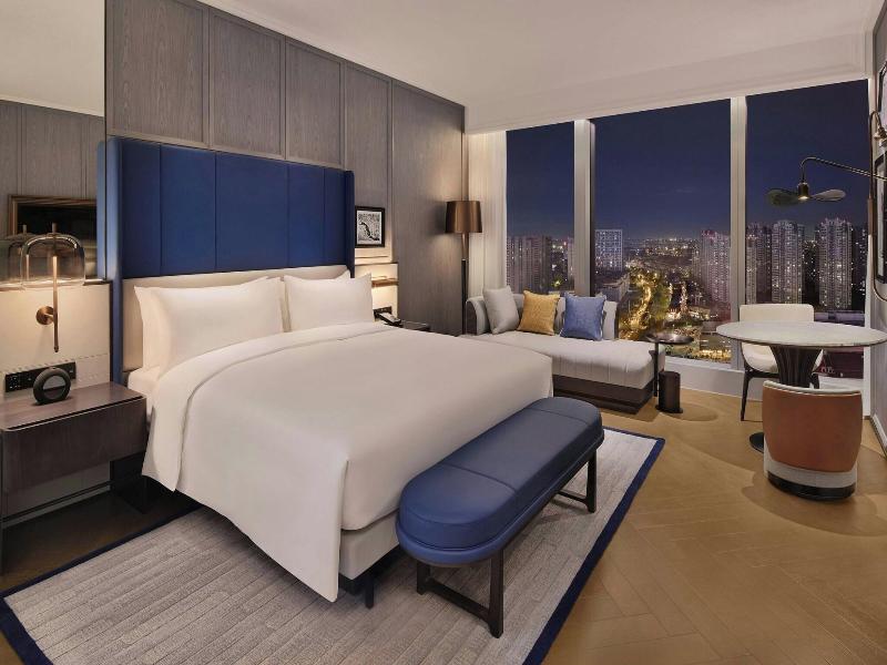 Le Meridien Nantong image