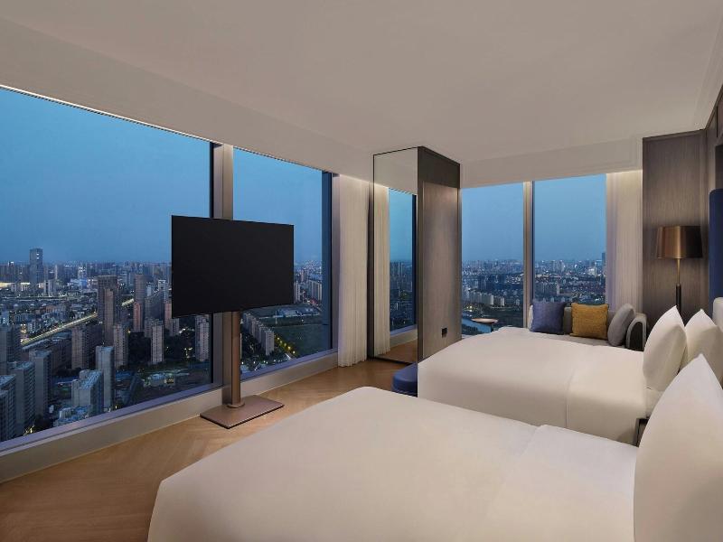 Le Meridien Nantong image