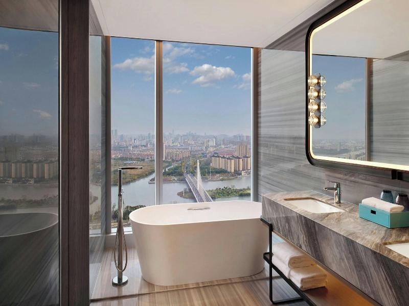 Le Meridien Nantong image