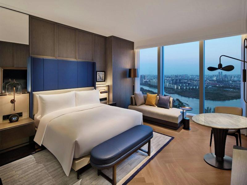Le Meridien Nantong image