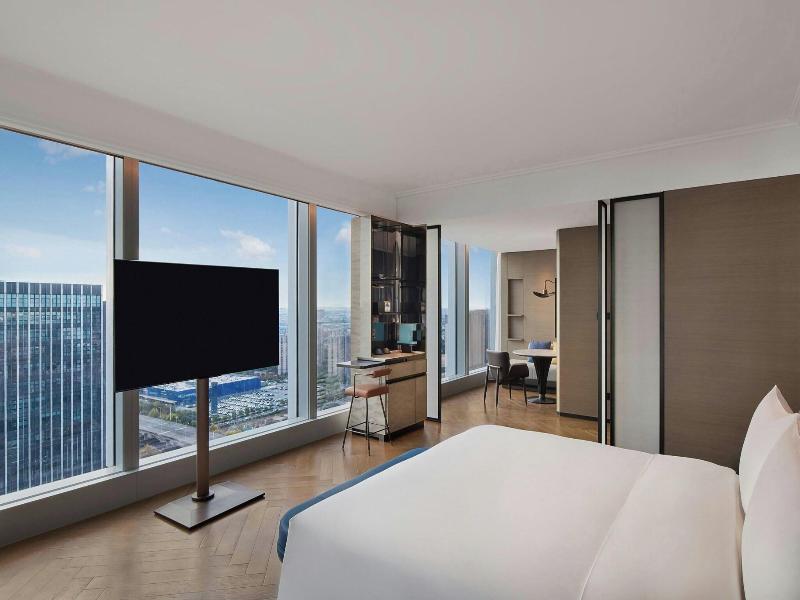 Le Meridien Nantong image