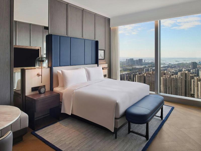 Le Meridien Nantong image