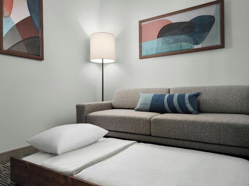 Springhill Suites By Marriott Troy Dayton image