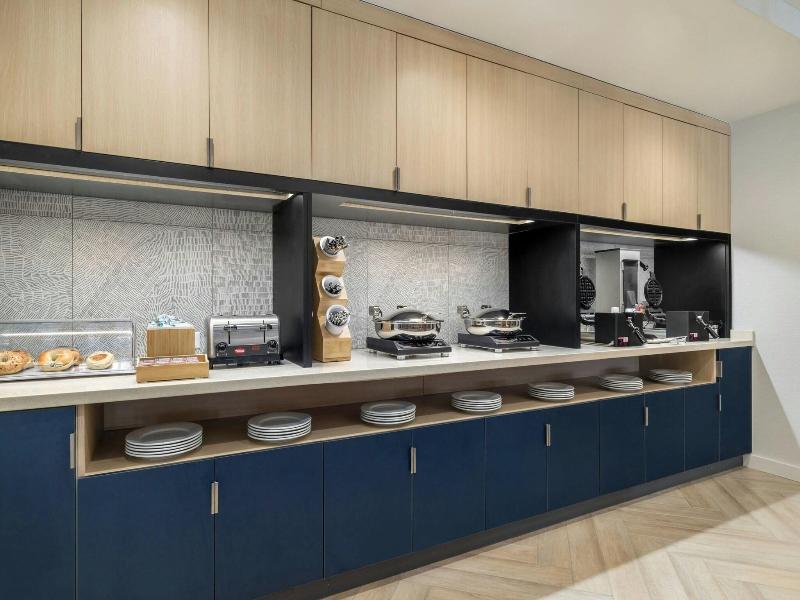 Towneplace Suites By Marriott Duluth