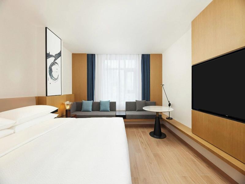 Fairfield by Marriott Haikou Meilan image
