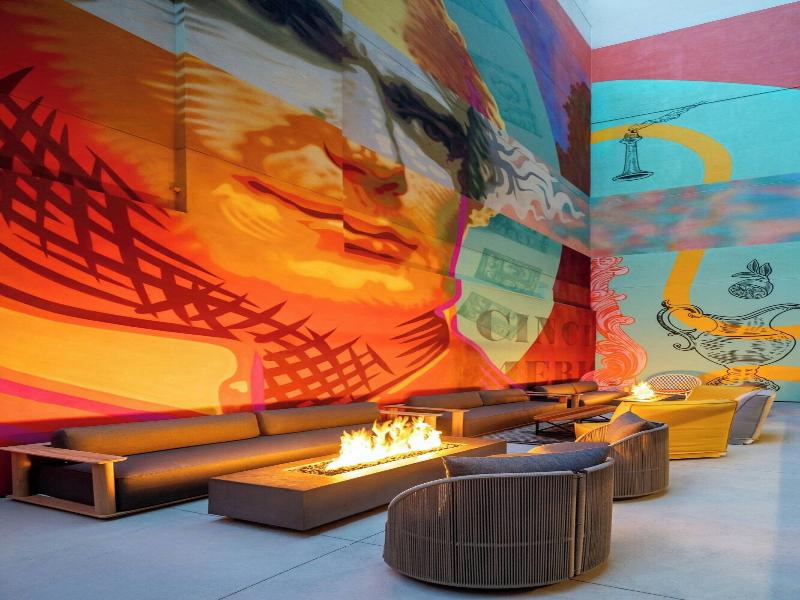 Moxy Cincinnati Downtown image