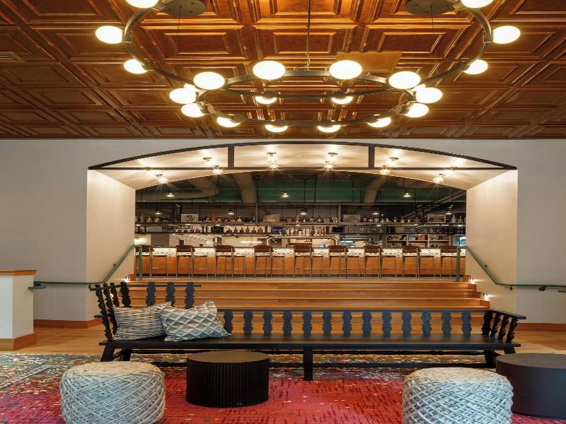 Moxy Cincinnati Downtown image