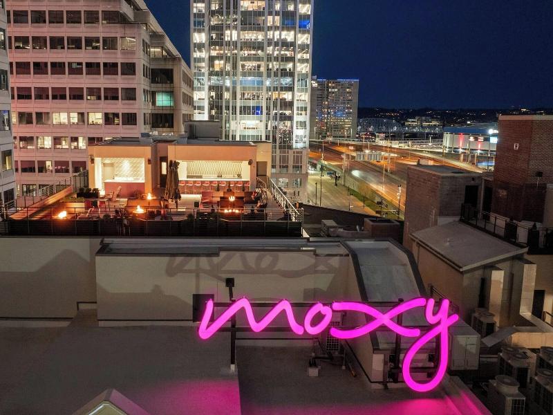 Moxy Cincinnati Downtown image