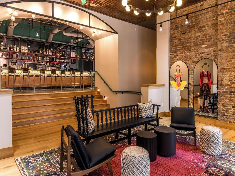 Moxy Cincinnati Downtown image