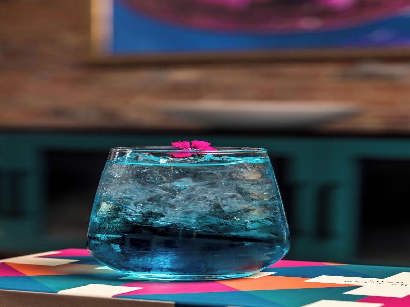 Moxy Cincinnati Downtown image