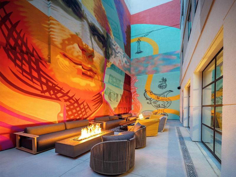 Moxy Cincinnati Downtown image