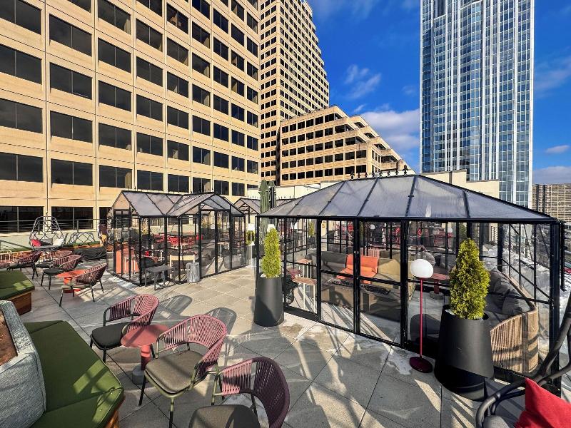 Moxy Cincinnati Downtown image