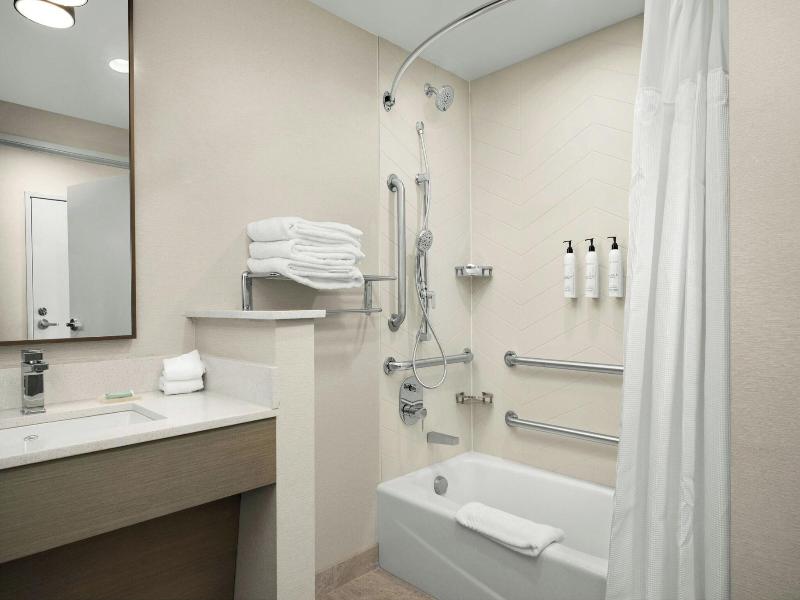 Fairfield Inn & Suites Livermore image